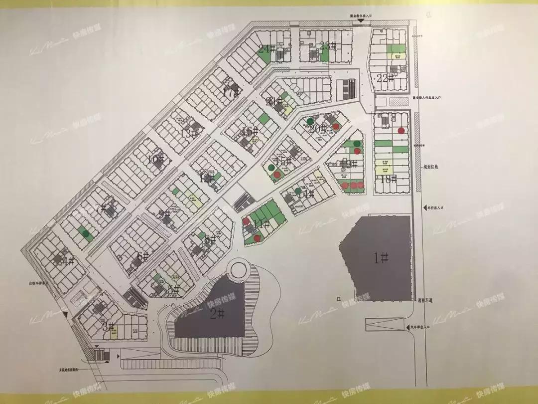 烂尾十几年楼盘终于倒下来,烂尾了这么多年的房子终于拿证了