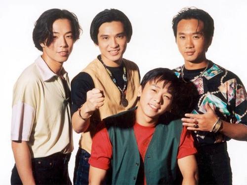 和beyond乐队同期的乐队是哪个,beyond是殿堂级乐队吗