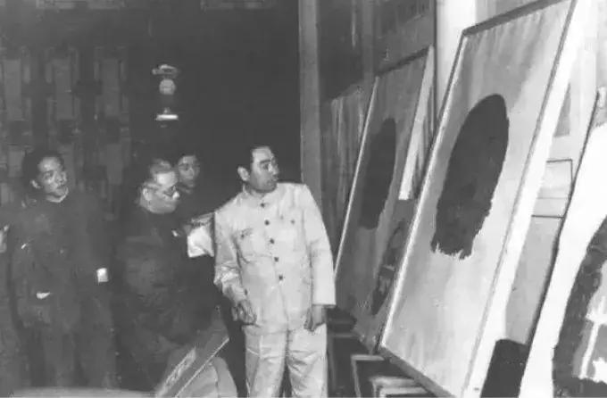 国徽是如何诞生的呢视频,国徽诞生的时间是什么时候