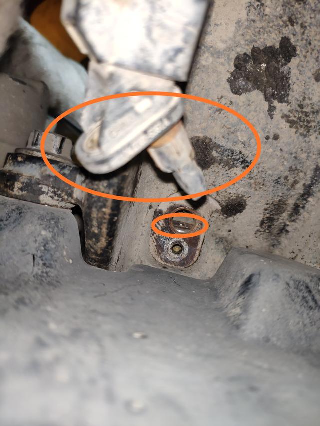 福特翼虎前底盘异响,福特翼虎前底盘哒哒异响