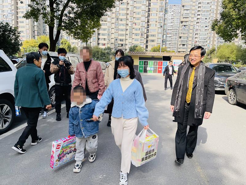 合肥天使儿童医院开展暖心家访爱的路上只要坚持就会有奇迹