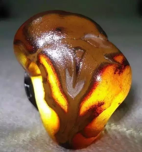 3颗玛瑙石180万，从不值钱的填仓料变成了如今动辄上万，啥来头？