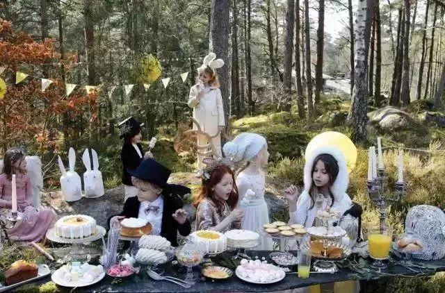 月售10000多盒的超人气饼干,曲奇饼干整箱零食