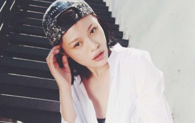 章子怡小苹果姐妹装,小苹果气质赶超章子怡