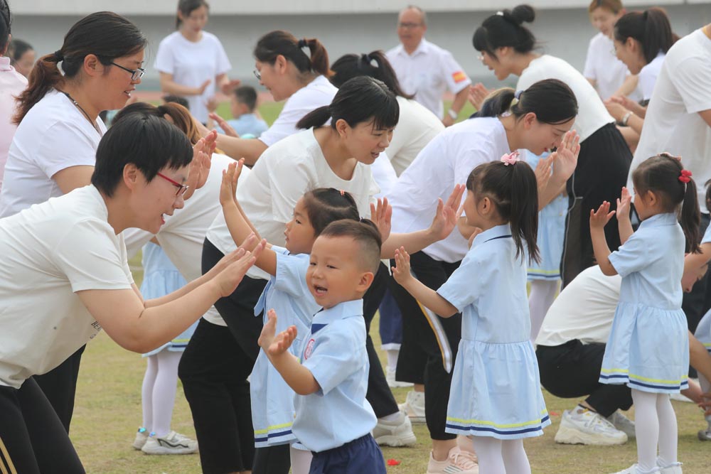 庆六一儿童节足球友谊赛,庆六一大型亲子活动