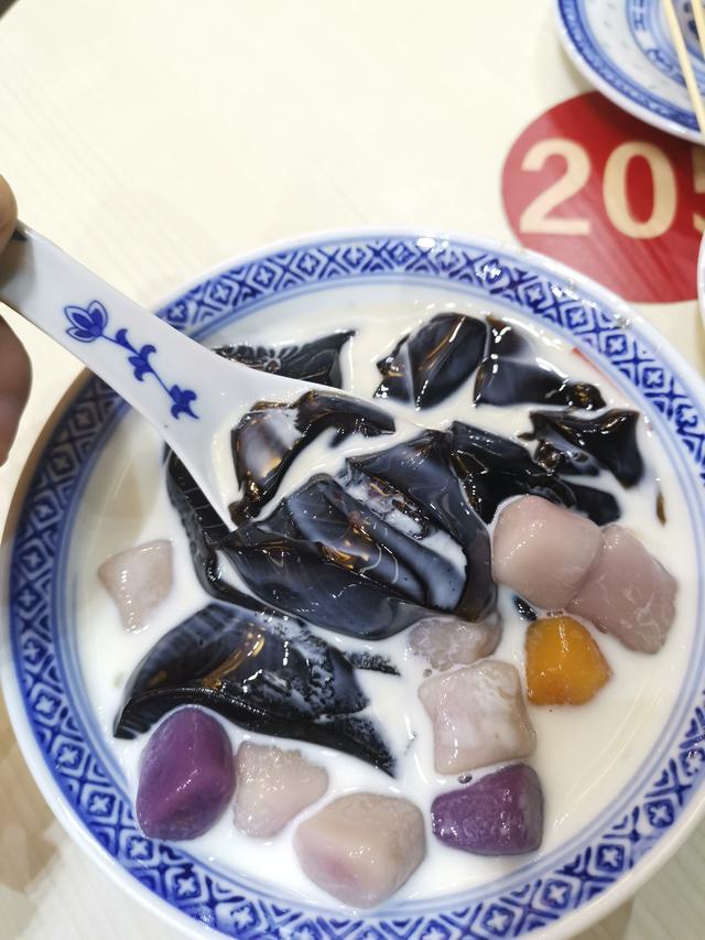 吃到自己破产！篇十六：来广州旅行传统甜品吃哪家？看这篇就够了