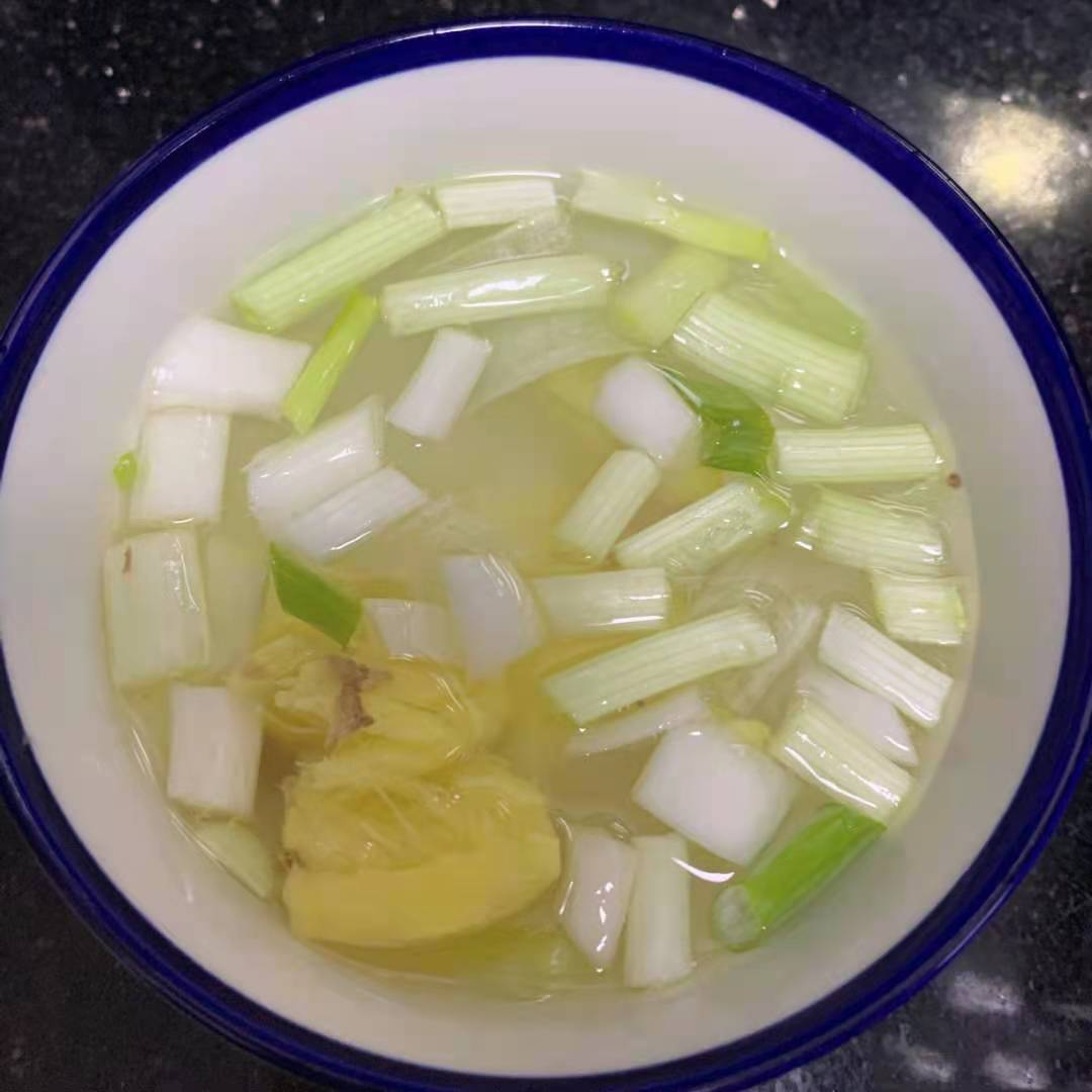 清蒸鱼正确做法步骤及时间,清蒸鱼八分钟小窍门教你一看就懂