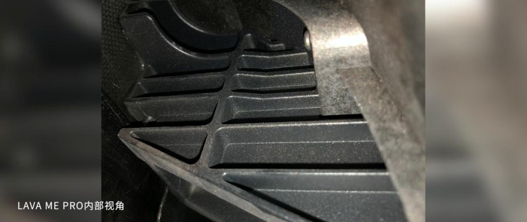 把拿火和26000的泰勒放在一起，你未必能听出差别|吉他测评