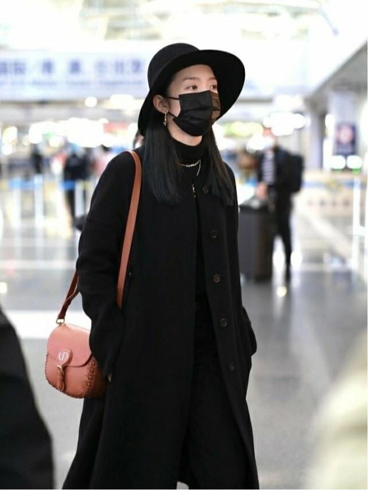 孟美岐的身材曲线,孟美岐的身材和腿