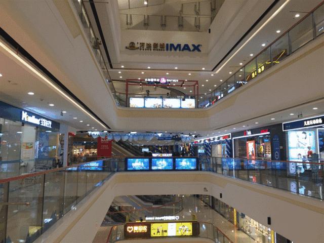 扎起！万达正盛，莱茵发力，宜宾商场“大战”爆发，快来买相因~