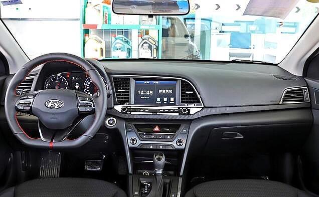 1.5l的新领动与1.6l轩逸哪个好,19款轩逸豪华版和领动哪个值得买