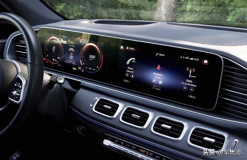 奔驰和宝马哪个音响效果好,宝马的音响好还是奔驰音响好