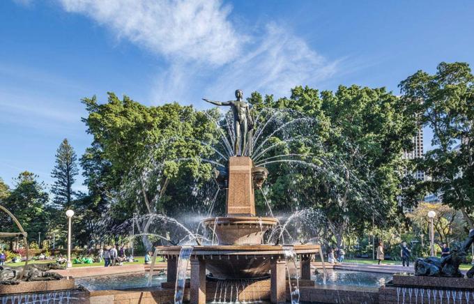 在阿姆斯特丹转机去英国攻略,第一次去英国需要什么手续