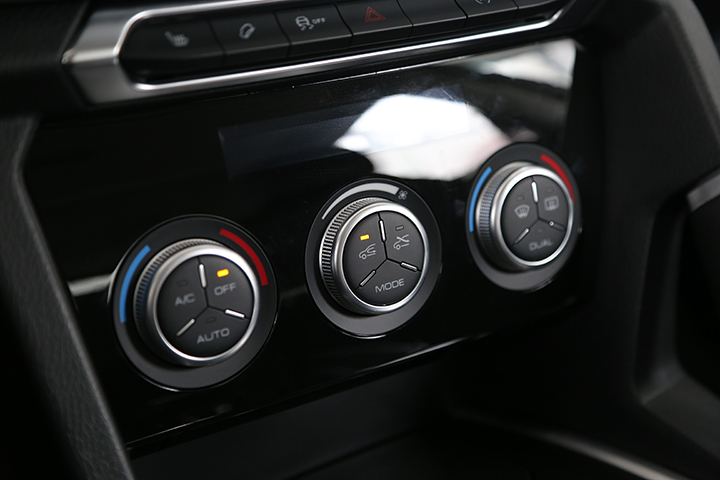 高颜值强动力哈弗h6硬核实力爆表,全新哈弗h6冠军版2020款suv