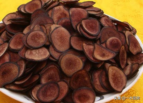 怎么区别梅花鹿茸和马鹿茸,马鹿茸跟梅花鹿茸如何区别