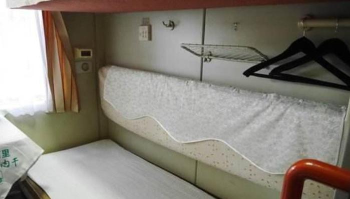 目前最好的火车软卧是什么样的,火车最少见的2种软卧