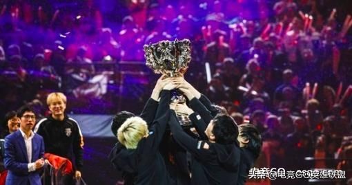 为什么lol玩家看不起王者玩家,为什么lol玩家不喜欢玩adc