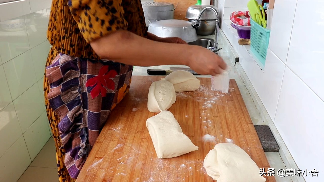 蒸花卷馒头怎么蒸才松软,怎么蒸花卷馒头教程