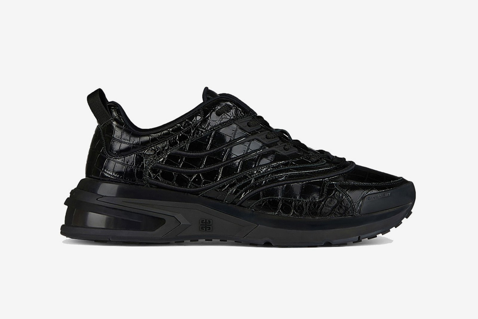 纪梵希的散粉最好,纪梵希的运动鞋是大品牌吗