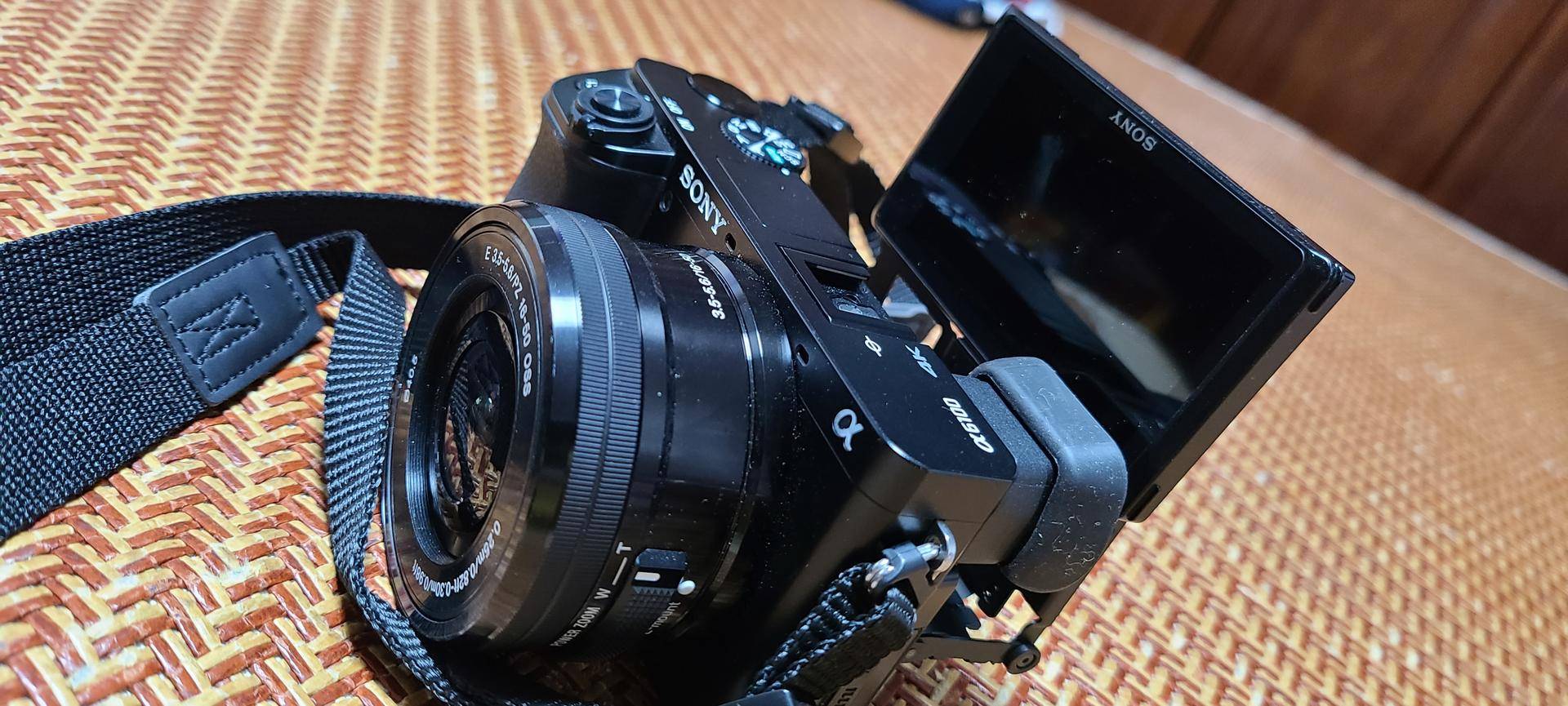 索尼微单6000与6100区别,索尼6100拍抖音评测