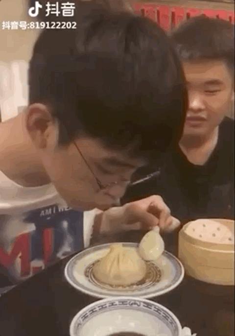 千万不要找哪一种男朋友,千万不要找一个有异性的男朋友