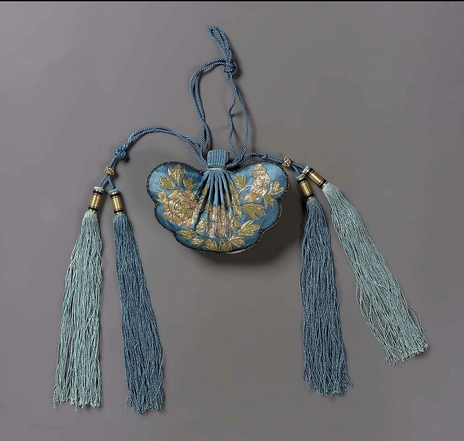 夏日嗡嗡惹人厌，古法防治奇妙招：古人与苍蝇搏斗的那些“法宝”