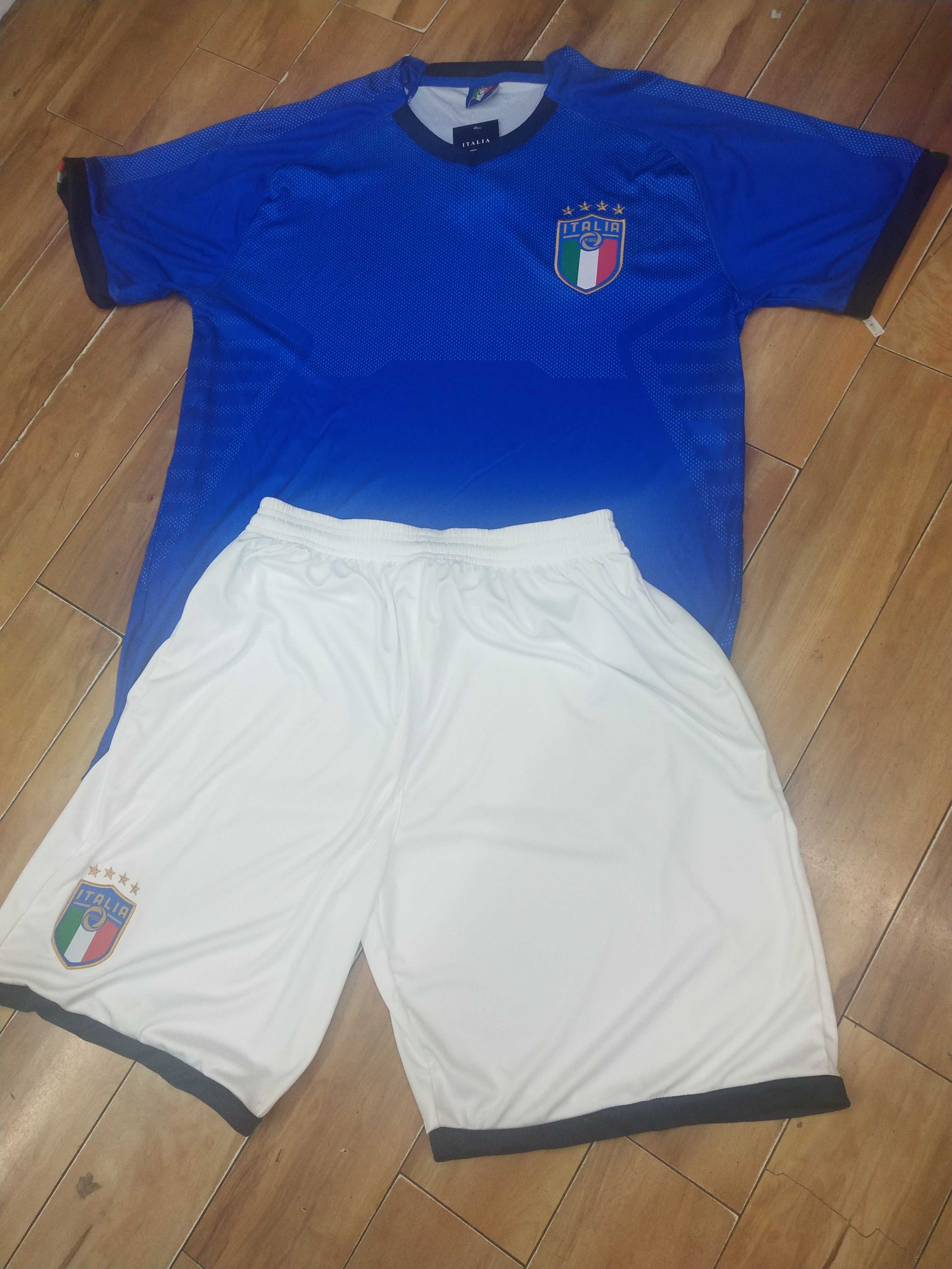 85到90年的球迷，你们有过这些队服和装备吗？顺便预测一下12强赛