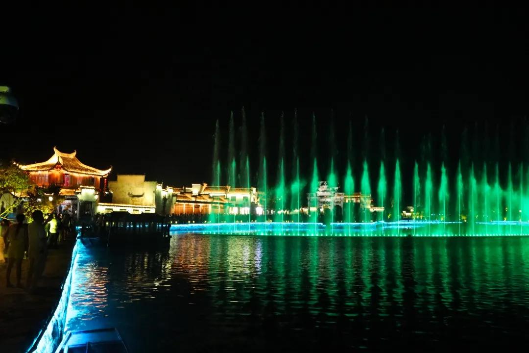 这个夏天一定要来一次浪漫的旅行,这个夏天一定要来一趟大连