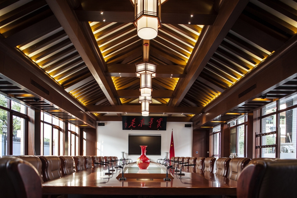 北京三十五中高中新校园，古宅院风格的现代校园