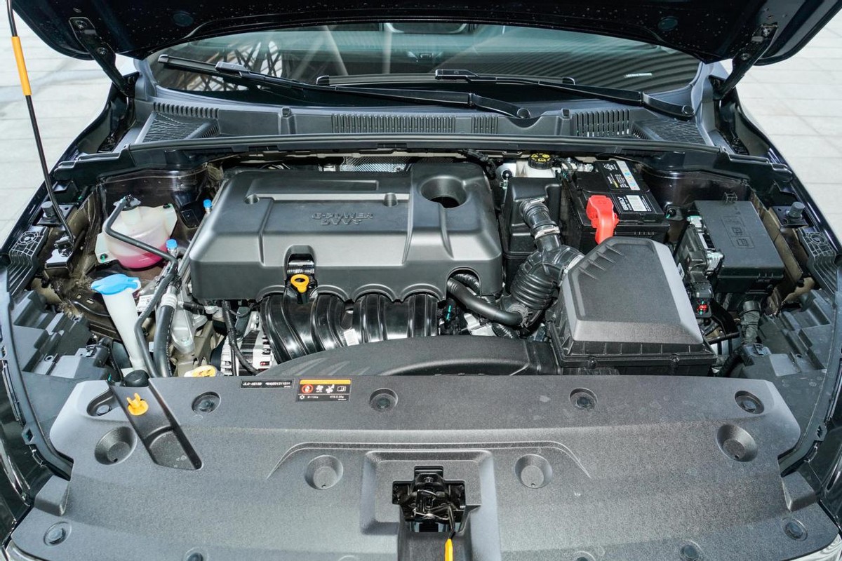 国产汽车买吉利好还是买宝骏好,长安吉利宝骏哪个车的质量好