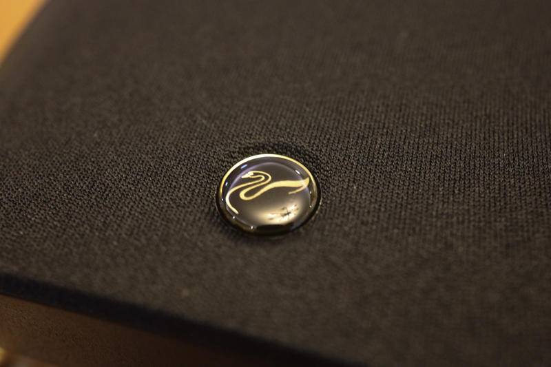 惠威d1100和漫步者s1000有什么区别,惠威d1100和漫步者r2000db对比