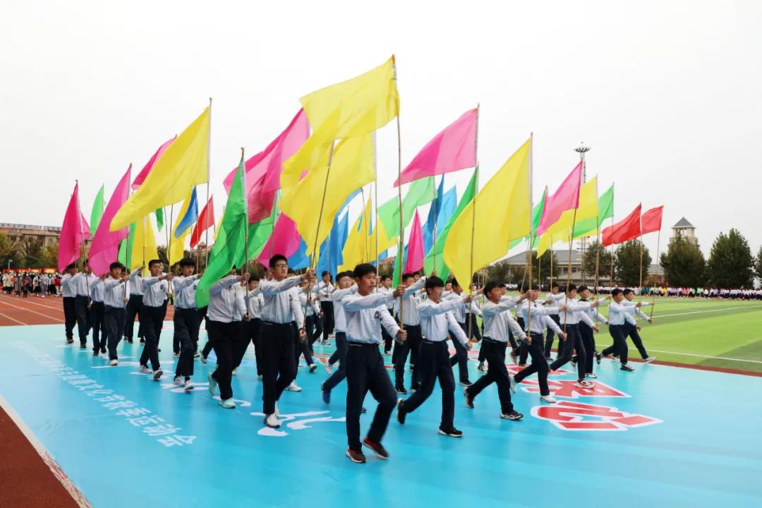 一场文化与体育的视觉盛宴|超炫、超燃、超感动，一起领略翔宇中学带给我们“和整个世界站在一起”的感觉