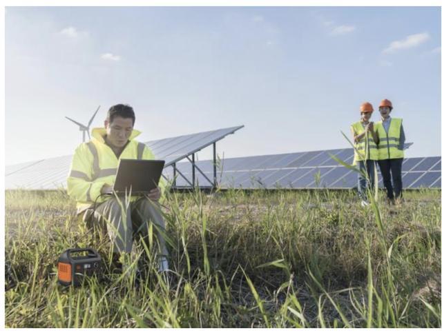 电小二户外电源2000瓦有多少度电,电小二户外移动电源搭电