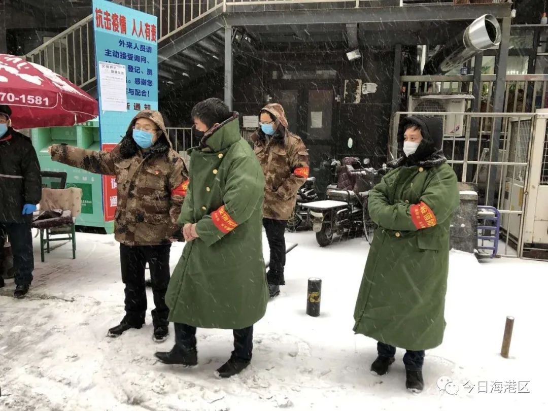 与疫情过招，把防控网织密织牢