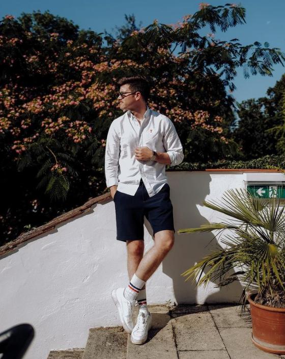 28-35女生这样穿简约清新超减龄,穿搭指南男生怎么穿才能更显man