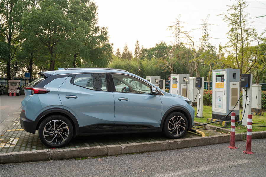 表显续航不缩水，每公里不到5分钱，微蓝7长测半年后有何发现？