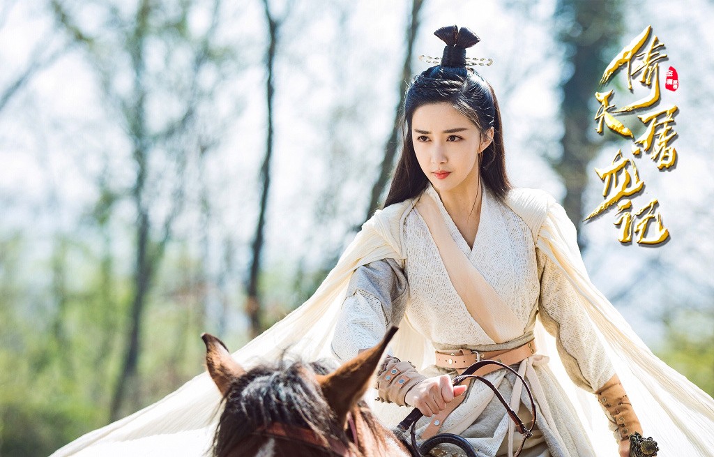 《倚天屠龙记》她是最美殷素素,今轻纱蛋糕裙,娇嫩得不像29岁