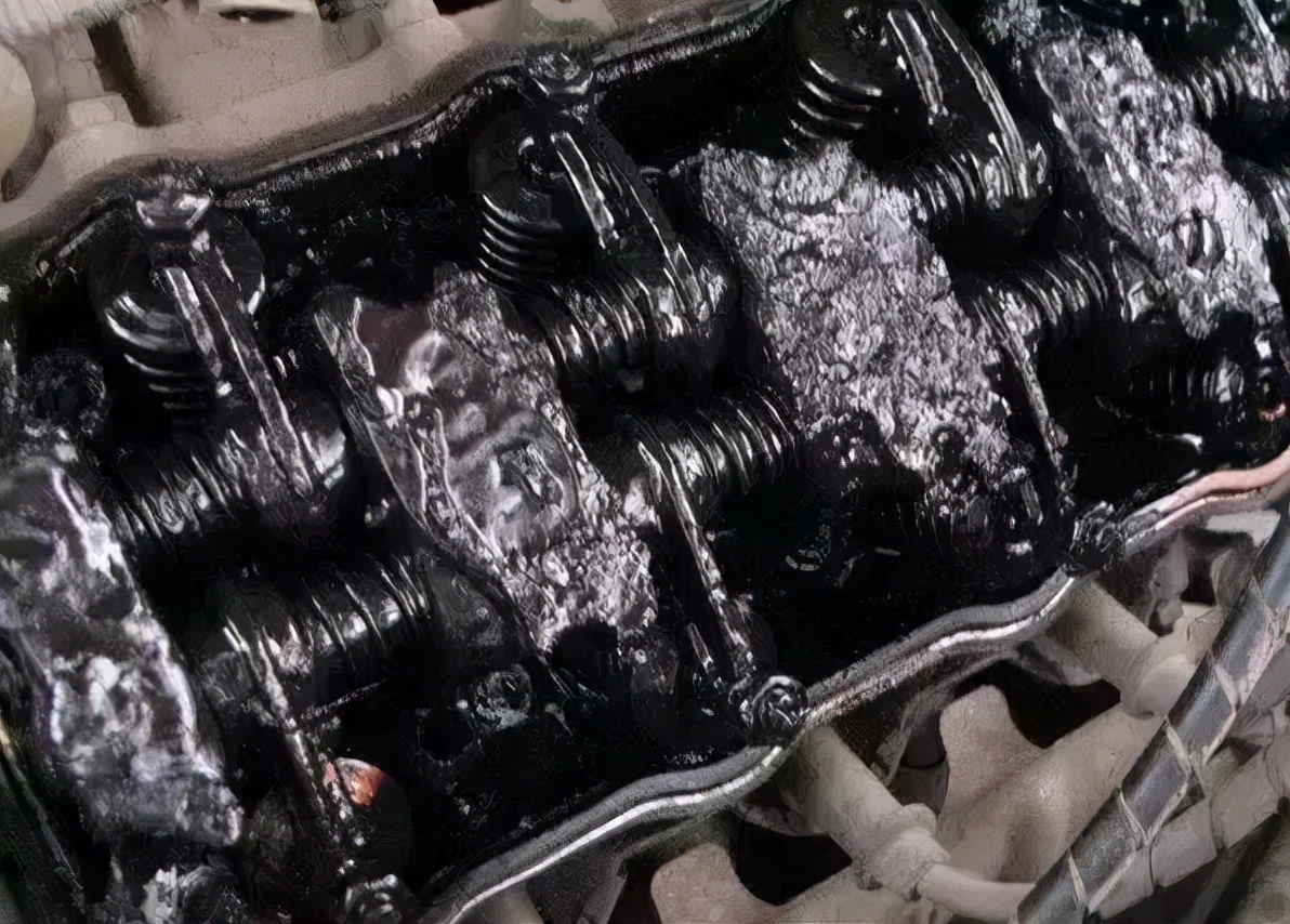 网上买假机油事件,打击假机油网购成重灾区