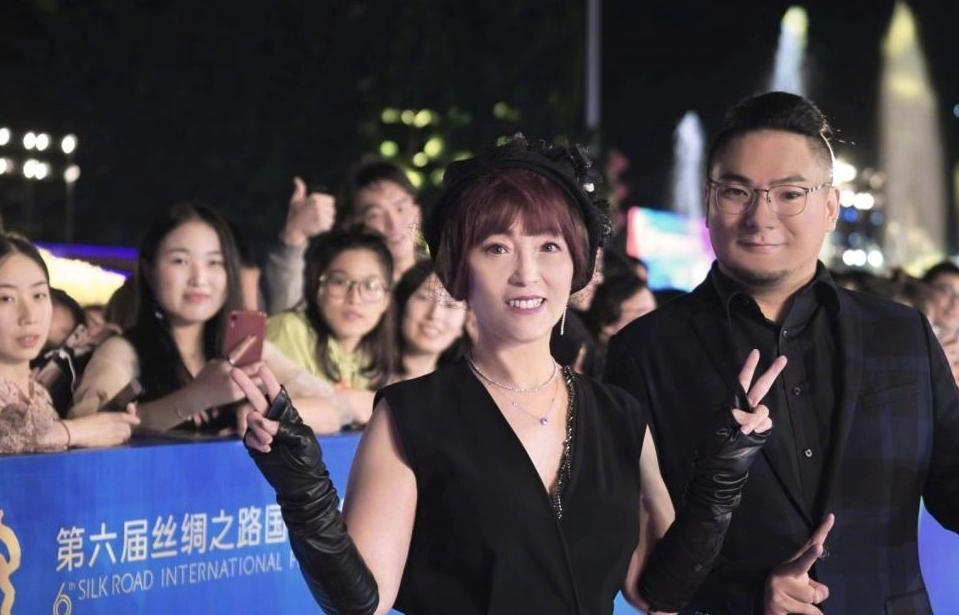 敢翻拍周星驰电影的人,在星爷电影里扮丑