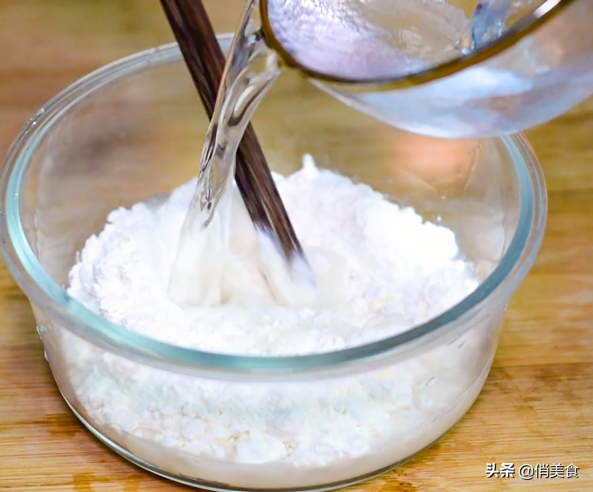 早起10分钟轻松搞定全家早餐,起床五分钟搞定的懒人早餐