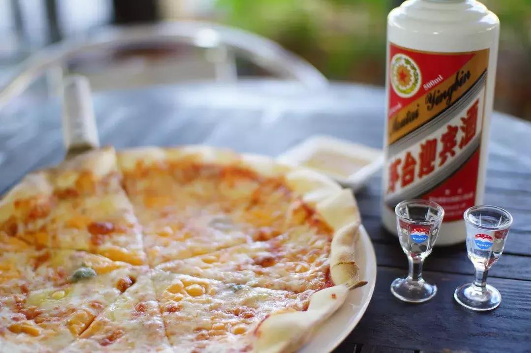 和茅台齐名但很便宜,跟茅台齐名的公司