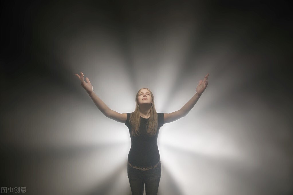 职场大忌谈恋爱,职场男女社交礼仪和注意事项