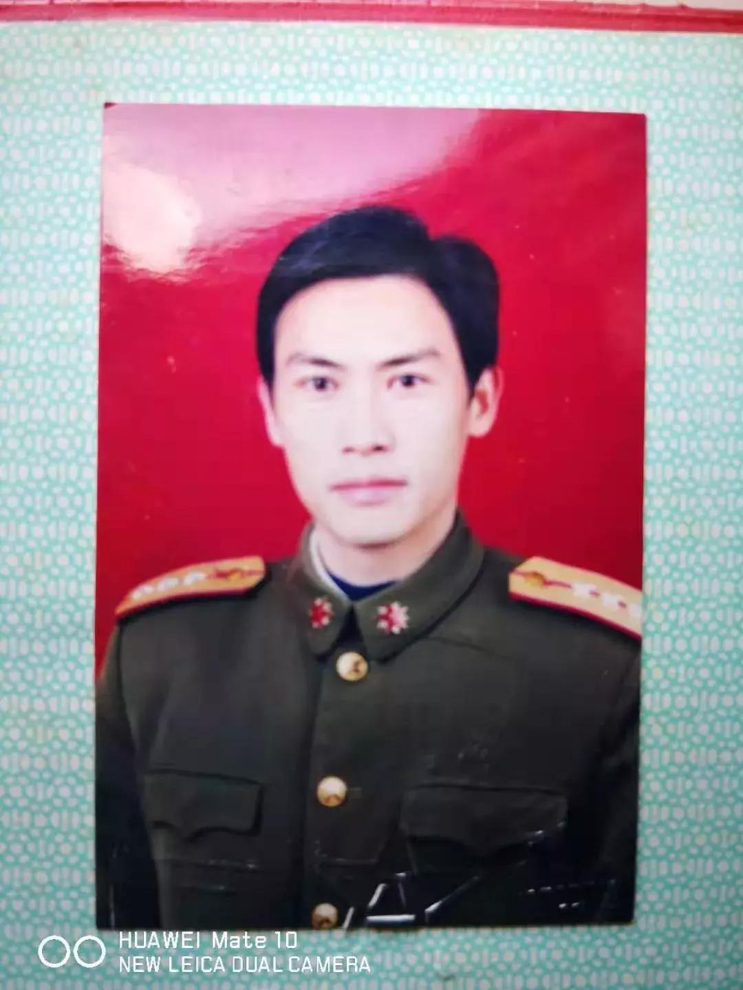 八一特辑退伍不褪色警营守初心,八一特辑戎装已变初心未改