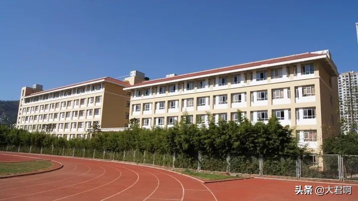 昆明昆十中高考成绩,昆明十中高考一本率