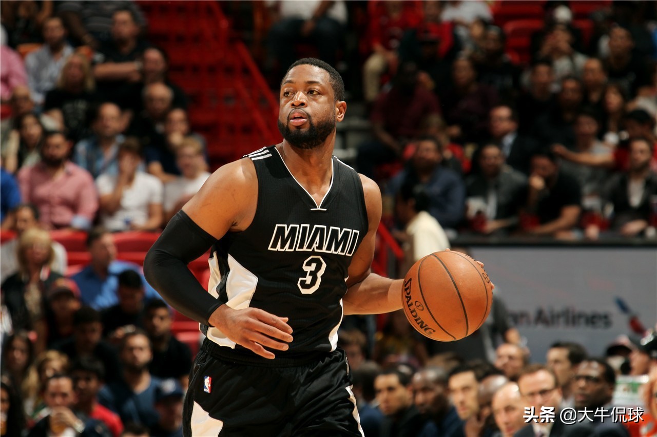 韦德人设崩塌事件,被韦德9分毁掉的扣篮大赛