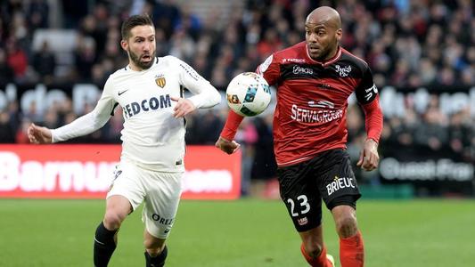 周二几场足球比赛,周二法乙足球比赛分析