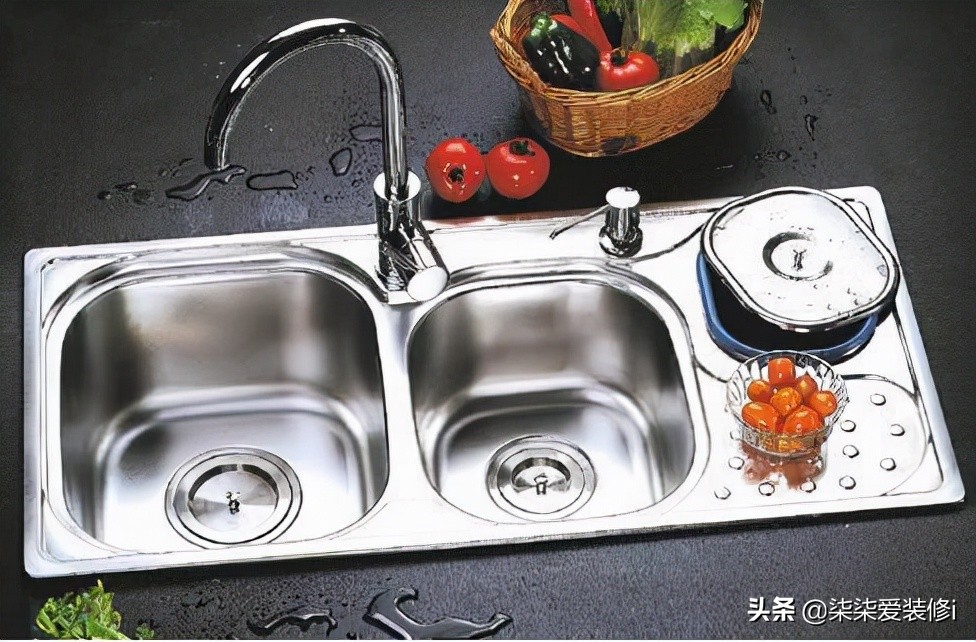 水槽堵塞最快的疏通方法,厨房洗碗池水管堵塞疏通