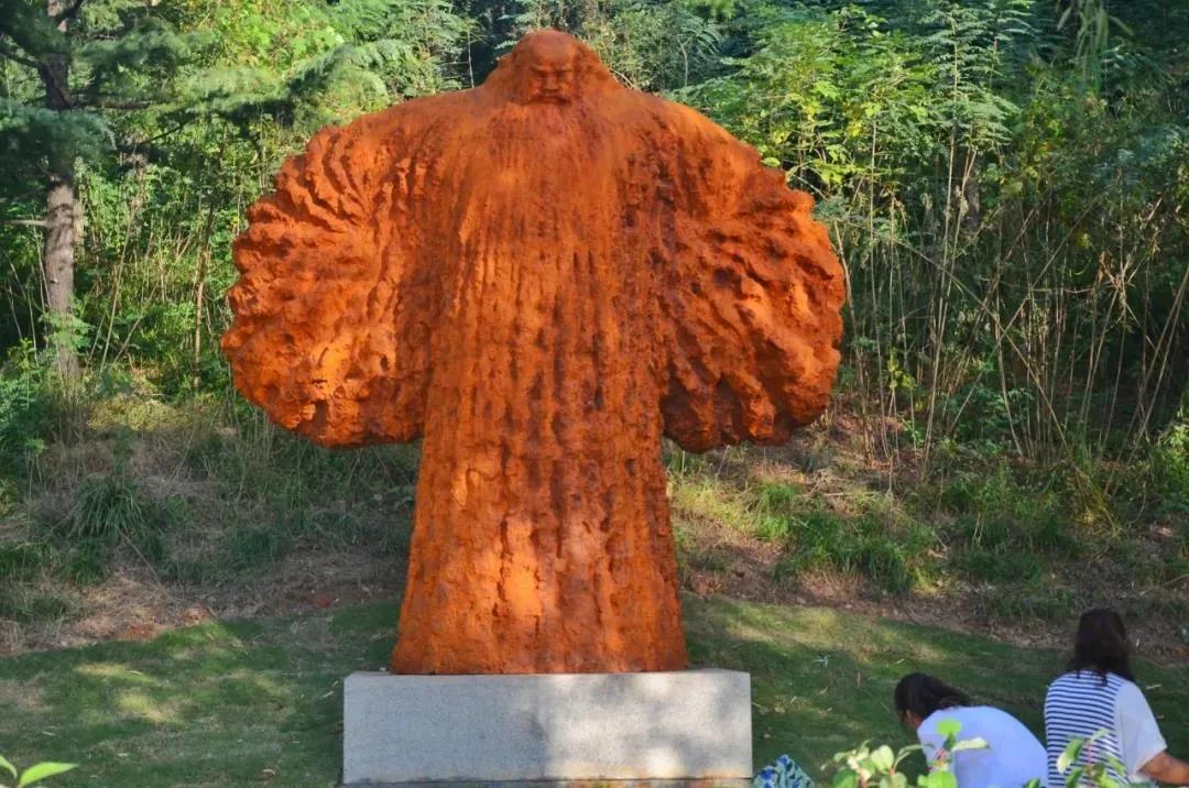 打卡郑州雕塑公园！在这里去感受人与自然，遇见不一样的郑州