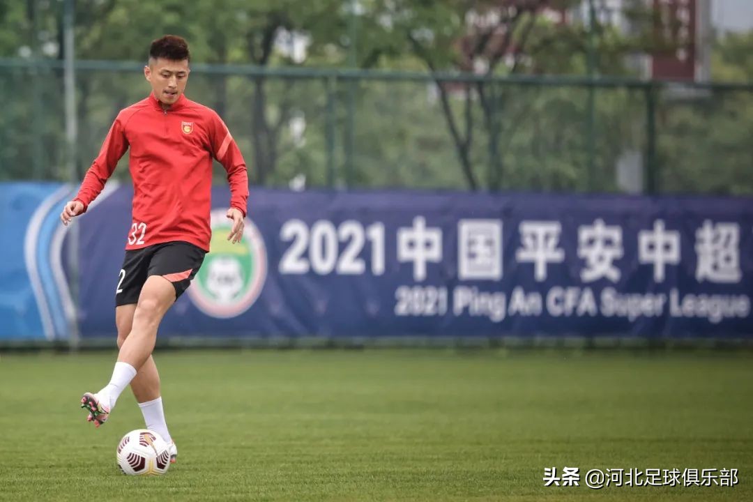 河北队球员丁海峰加盟长春亚泰,丁海峰变样了