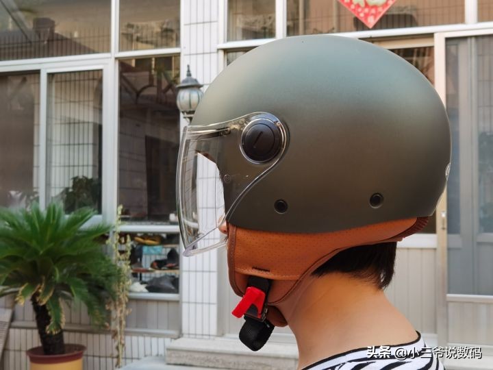 smart4u城市智能头盔测评,smart4u头盔和小牛头盔哪个好